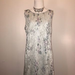 Silver Iridescent Floral Gown 🌺🌺